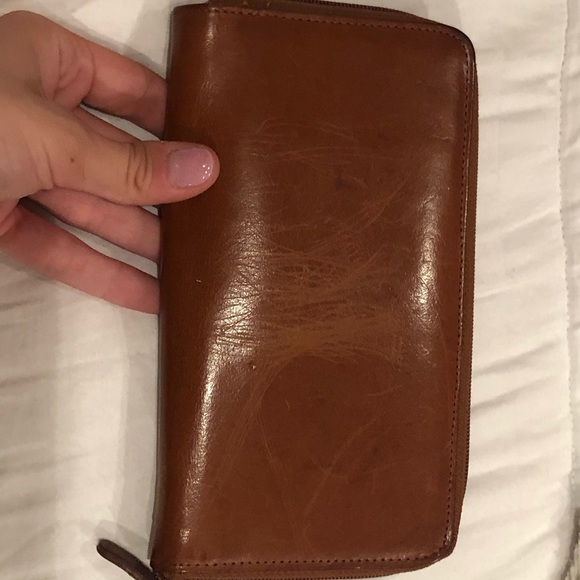 coach wallet - Picture 2 of 3